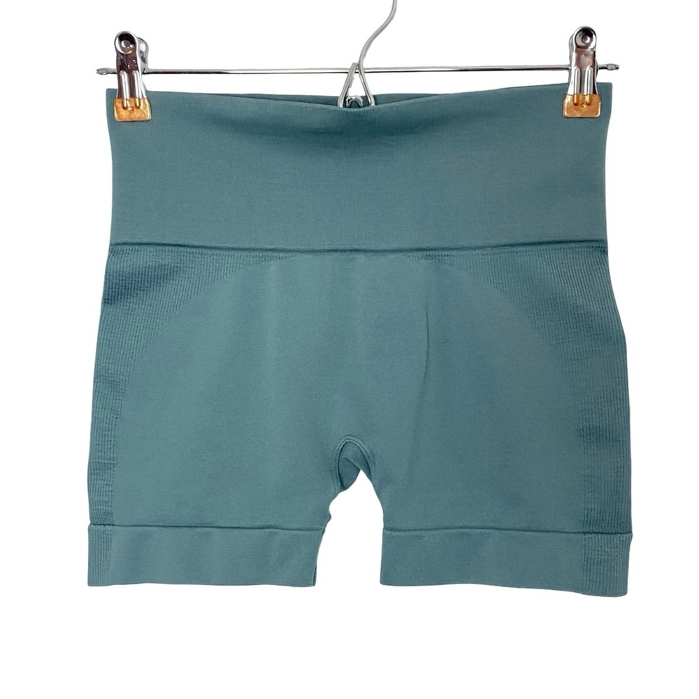 Set Active Shorts Womens Size Medium Green Blue Gray Grey Seamless Workout